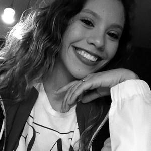 Meet your Posher, Alondra